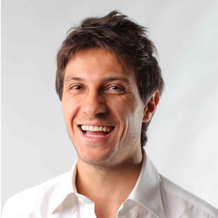 https://atouraja.com/wp-content/uploads/2018/09/people-01.jpg